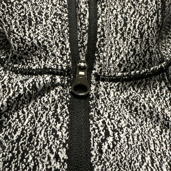Lululemon Spray Jacquard Black White Rush Hour 1/2 Zip Long Sleeve Top Size 4 - Picture 5 of 5